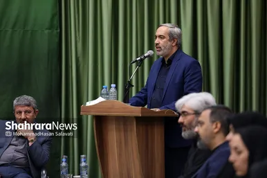 دیدار خبرنگاران و اصحاب رسانه با آیت الله علم الهدی به مناسبت روز خبرنگار