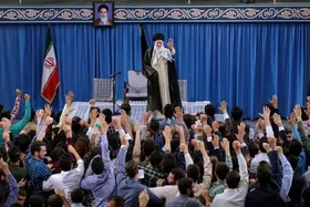 رهبر معظم انقلاب: علیرغم فقدان شهیدان رئیسی و سیدحسن نصرالله قوی&zwnj;تر شده&zwnj;ایم+ فیلم (۲۲ اسفند ۱۴۰۳)