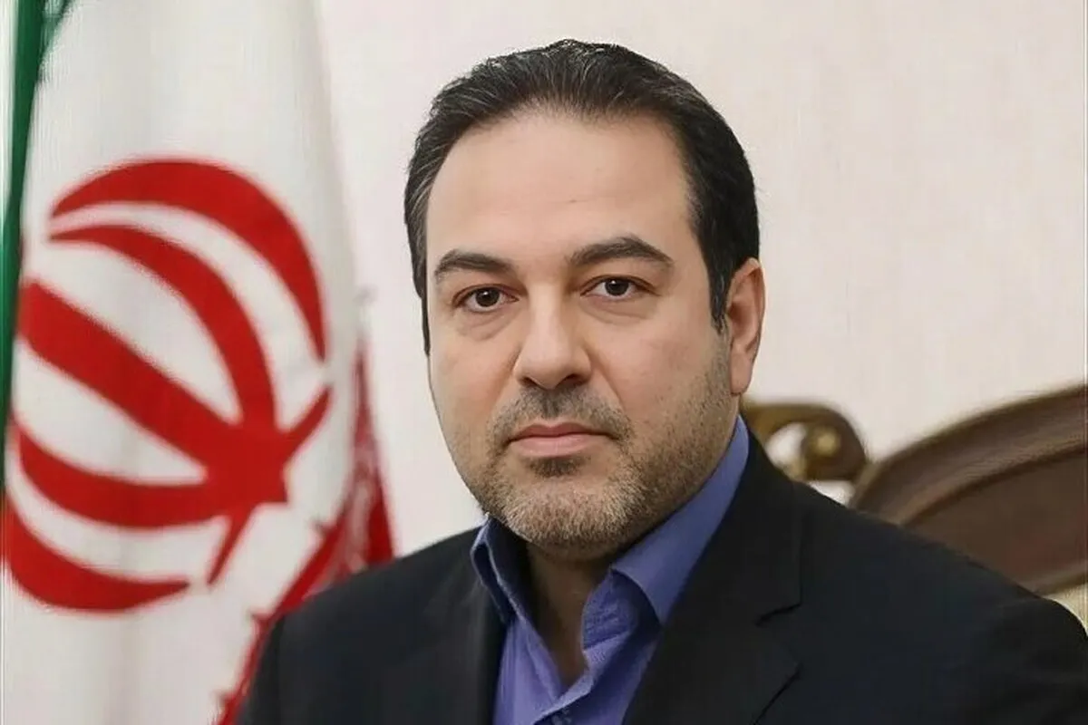 عذرخواهی علیرضا رئیسی، معاون وزیر بهداشت از خبرنگاران + فیلم