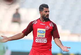 ناراحتی مدافع پرسپولیس از نیمکت&zwnj;نشینی!