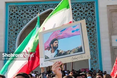 تشییع پیکر دو دانشجوی شهید حافظ امنیت در دانشگاه فردوسی