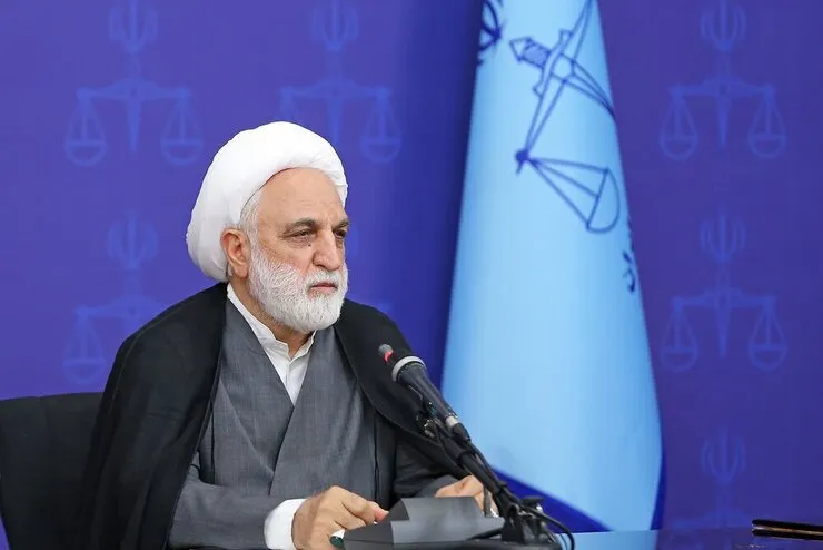 محسنی‌اژه‌ای: درباره دادگاه سیاسی و مطبوعاتی فتوا نمی‌دهم؛ اگر لازم بود قانون اصلاح می‌شود