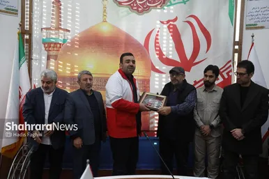 گزارش تصویری | نشست همدلی اصحاب کتاب و رسانه با جبهه مقاومت در مشهد