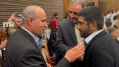 دیدار مهدی تاج و علیرضا دبیر پس از تنش لفظی میان فدراسیون‌های فوتبال و کشتی