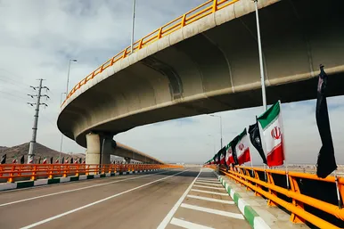 آیین بهره‌برداری از تقاطع چهارسطحی آزادگان