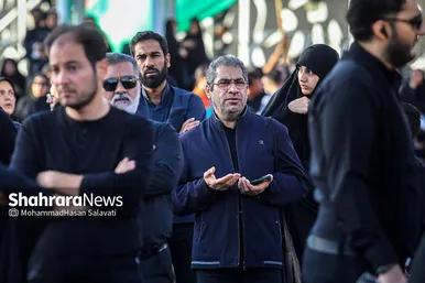 تصاویری از آئین خیمه سوزان عصر عاشورا در مشهد