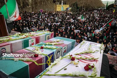 تشییع دو تن از شهدای حمله تروریستی کرمان در مشهد