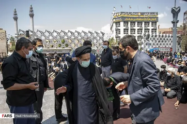 عزاداری و نماز ظهر عاشورا میدان امام حسین(ع) تهران