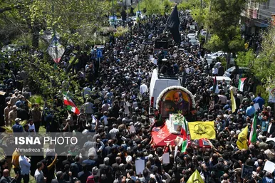 تشییع باشکوه پیکر سردار شهید زاهدی در اصفهان
