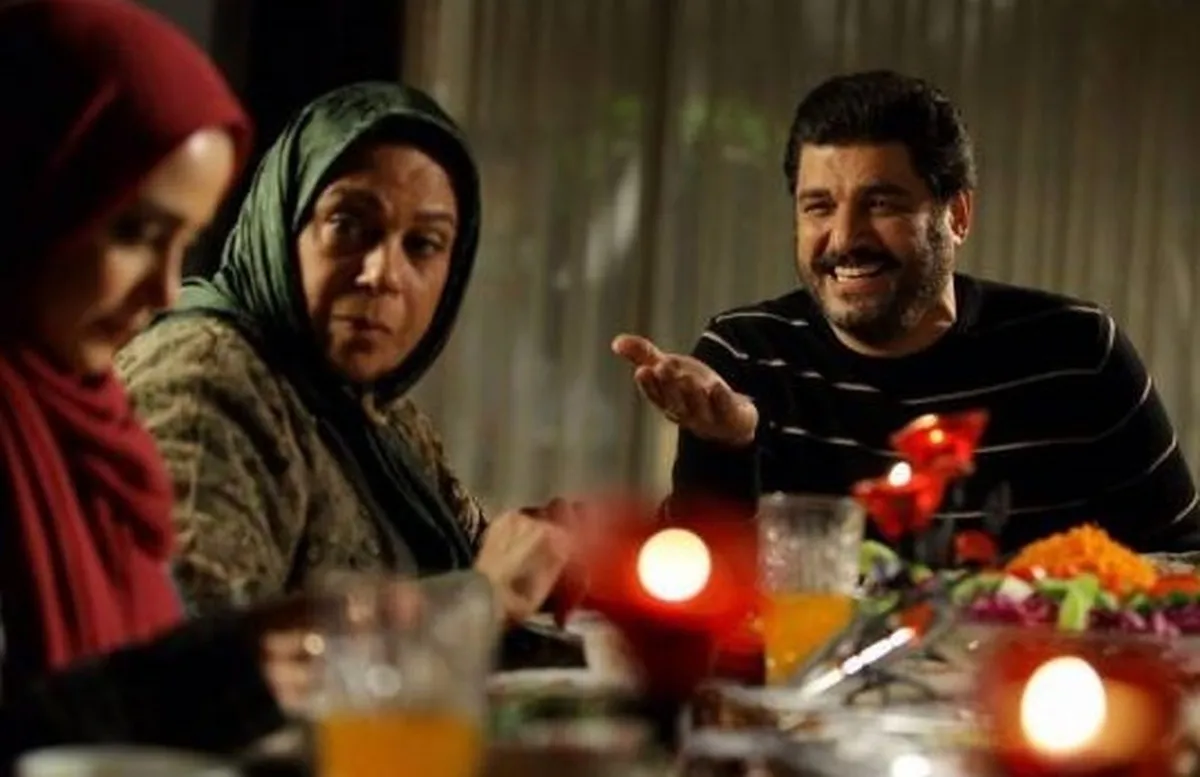 فروش موفق «پالتو شتری» سام درخشانی در روزهای نخست اکران