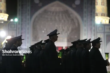 آیین خطبه خوانی شب شهادت امام رضا(ع) در حرم مطهر رضوی