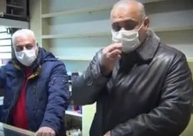 خلع سلاح سارق مسلح توسط صاحبان طلافروشی در جوادیه تهران + فیلم