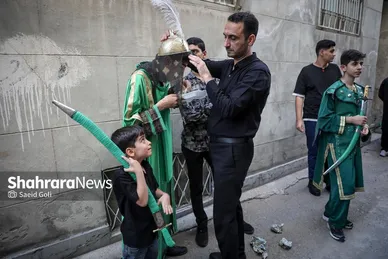گزارش تصویری | کاروان اعلام عزای ماه محرم در مشهد