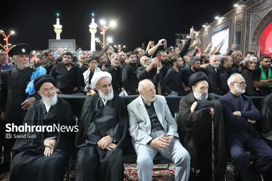 گزارش تصویری | مراسم بزرگداشت رهبر شهید ایران در حرم مطهر امام رضا (ع)