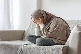 تجربه افسردگی در زندگی حدود ۱۵ تا ۲۵ درصد زنان
