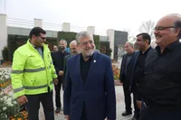 استقبال ویژه از زائران نوروز ۱۴۰۴ در راه‌آهن شهید رئیسی مشهد | تمهیدات ویژه حمل‌ونقل عمومی برای سومین شب قدر + تصاویر و فیلم