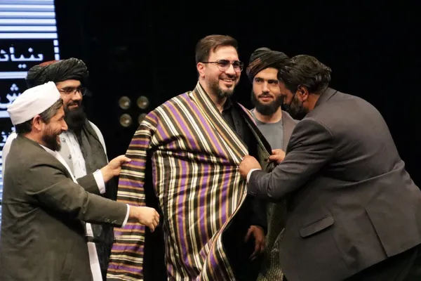 حامد شاکرنژاد: حضور مردم افغانستان در ایران برکات زیادی داشته است