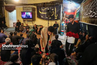 آیین سینی گردانی حضرت قاسم علیه السلام در شب هشتم محرم