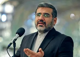 وزیر ارشاد: اولویت اعزام به حج عمره با کسانی است که در نوبت بوده&zwnj;اند | در پی آن هستیم که تا ماه آینده اعزام آغاز شود