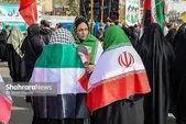 روایت حضور گسترده بانوان مشهدی در راهپیمایی روز قدس ۱۴۰۴ | برای وطن و رهبرمان جان می‌دهیم