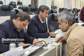 گره&zwnj;گشایی مستقیم، بدون واسطه و مکاتبه | رسیدگی به درخواست ۸ هزار نفر در جلسات دیدار مردمی فرماندار مشهد + فیلم