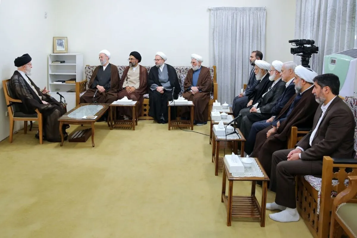 رهبر معظم انقلاب: باید زمینه تربیت و رشد امثال آیت‌الله ناصری فراهم شود + فیلم