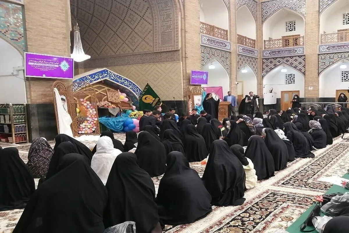 تشرف ۱۰۰۰ دختر زائر اولی کشور به حرم مطهر امام رضا (ع)