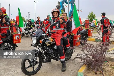 گزارش تصویری | رژه موتوری «جان‌فدا» در بلوار وکیل آباد مشهد برگزار شد