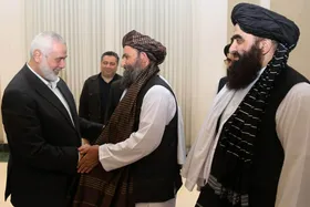 معاون نخست&zwnj;وزیر طالبان با اسماعیل هنیه و امیر قطر در تهران دیدار کرد + عکس