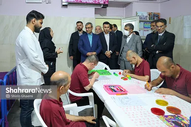 گزارش تصویری | آیین اهدای ۳۰۰ دستگاه ویلچر و بسته تحصیلی به معلولان و دانش‌آموزان تحت پوشش بهزیستی خراسان رضوی