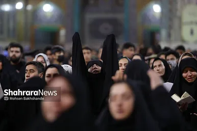 مراسم احیاء شب ۲۱ ماه رمضان در حرم مطهر رضوی
