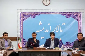 کتاب &laquo;شکوه و زوال سیاست در اندیشه ایرانشهری&raquo; در مشهد نقد و بررسی شد