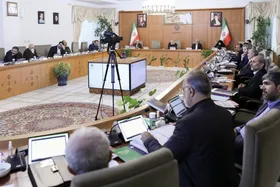 رئیس&zwnj;جمهور در جلسه هیئت&zwnj;دولت: مهم&zwnj;ترین دغدغه دولت چهاردهم کاستن از فاصله جامعه و حاکمیت با تأمین رضایتمندی مردم است