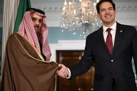 گفت&zwnj;و&zwnj;گوی وزیران خارجه عربستان و آمریکا درباره روابط دوجانبه دو کشور (۱۳ خرداد ۱۴۰۴)