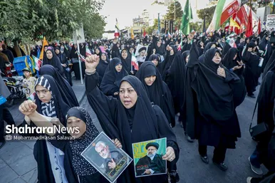 گزارش تصویری | راهپیمایی روز ملی عفاف و حجاب در مشهد (۲۱ تیر ۱۴۰۴)