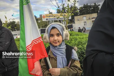 گزارش تصویری | تشکیل زنجیره انسانی مردم در کنار نیروگاه حرارتی مشهد
