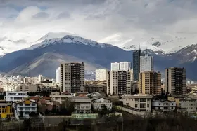 بازار مسکن در انتظار تثبیت نرخ دلار (۱۹ اسفند ۱۴۰۲)
