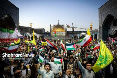 اجتماع همبستگی با جبهه مقاومت فلسطین در صحن قدس حرم مطهر رضوی