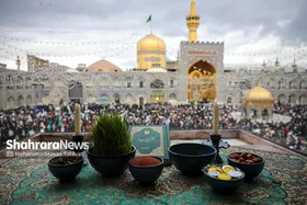 تحویل سال ۱۴۰۳ در حرم مطهر امام رضا (ع) و خیابان&zwnj;های منتهی به حرم