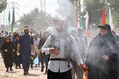 نذر آب در مسیر کربلا