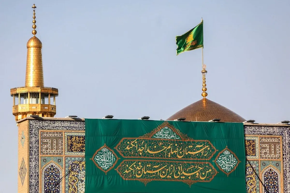 بزرگترین اجتماع نوروزی ایرانیان در حرم مطهر رضوی آغاز شد (۳۰ اسفند ۱۴۰۳)