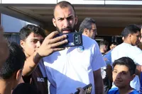 ویدئو | آبی‌ها راهی ورزشگاه شدند؛ خروج بازیکنان استقلال از هتل