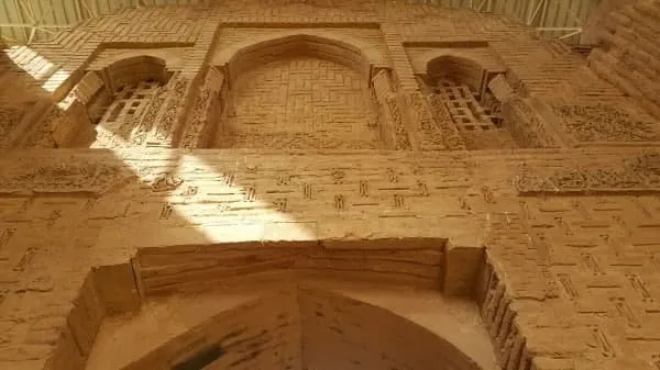 شهروند خبرنگار| تصاویری از رباط شرف واقع در جاده سرخس - مشهد