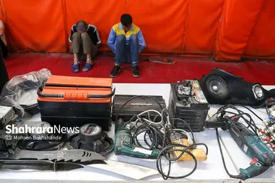 عکس‌هایی از نمایشگاه کشفیات پلیس در مشهد