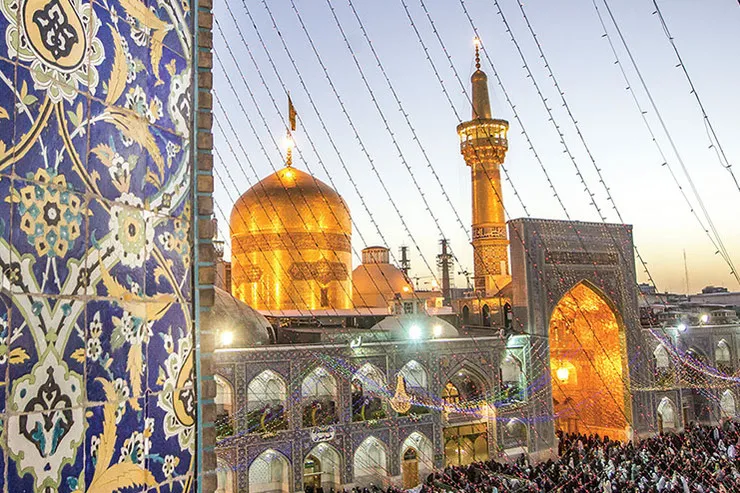 کنار تو درگیر آرامشیم