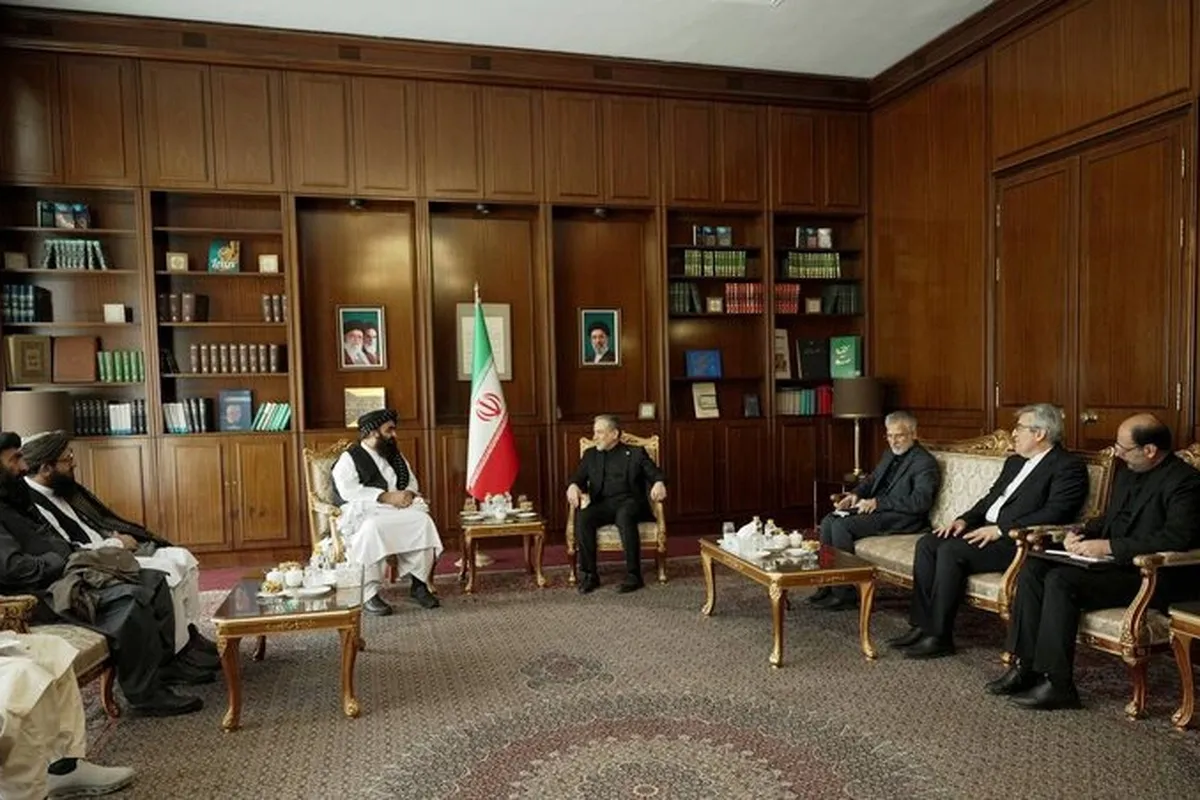وزیر خارجه طالبان با عراقچی دیدار کرد (۱۱ تیرماه ۱۴۰۵)