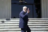 وزیر نفت: دولت هیچ برنامه‌ای برای افزایش قیمت بنزین ندارد + فیلم (۱ شهریور ۱۴۰۲)