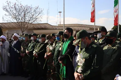 استقبال از پیکر مطهر ۱۶ شهید در مشهد