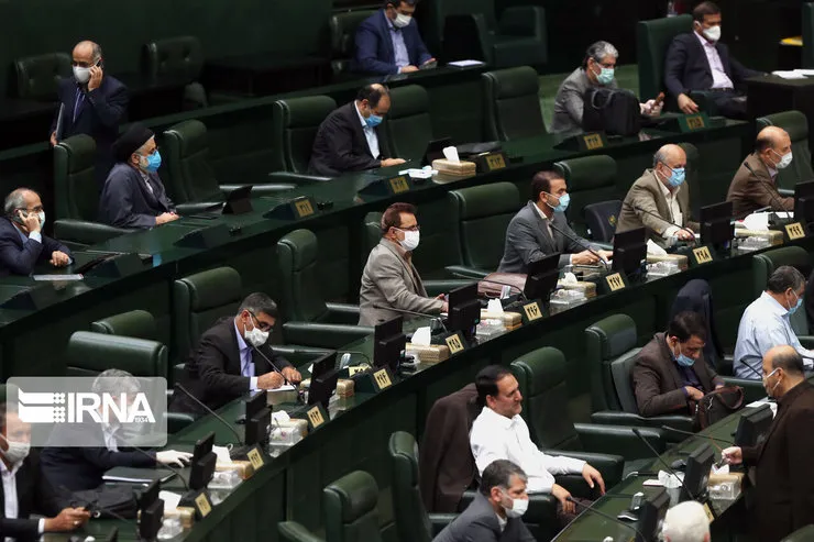 تحقیق و تفحص از خودروسازان در دستورکار امروز مجلس