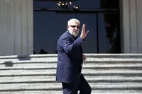 وزیر نفت: گازهای مشعل تا پایان دولت جمع‌آوری می‌شود
